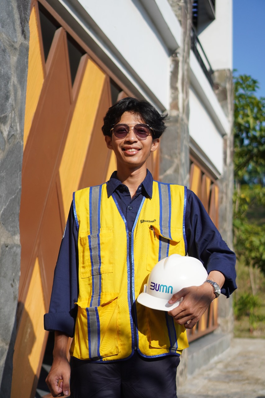 Arfien Farhan Fadhillah, Director of Arunika Lestari, in the field